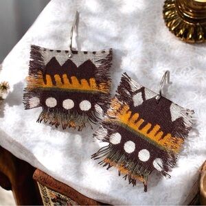 5 For $25💫African Tribal Fringed Earrings